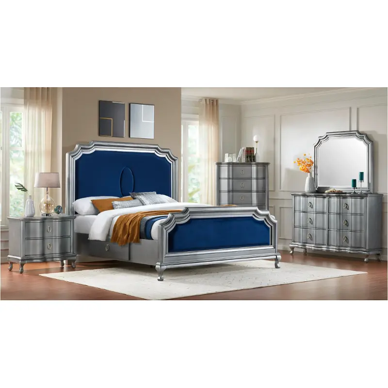 4 pc queen bedrooom